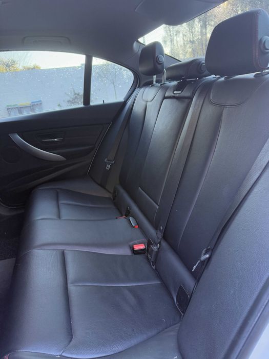 BMW 328 i Auto Pack M
