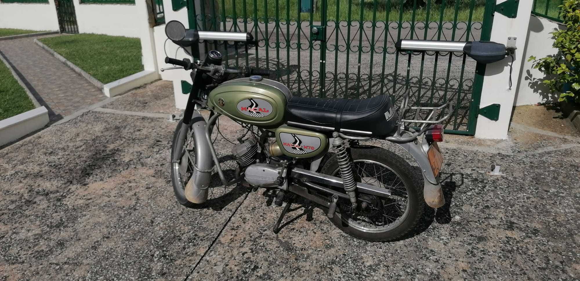 Motorizadas antigas Casal
