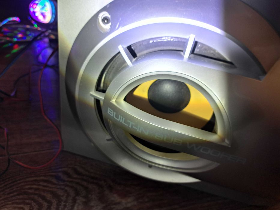 Музыкальный центр Samsung MAX-KJ740 (3 полосы) - 400 Ватт+видео раб