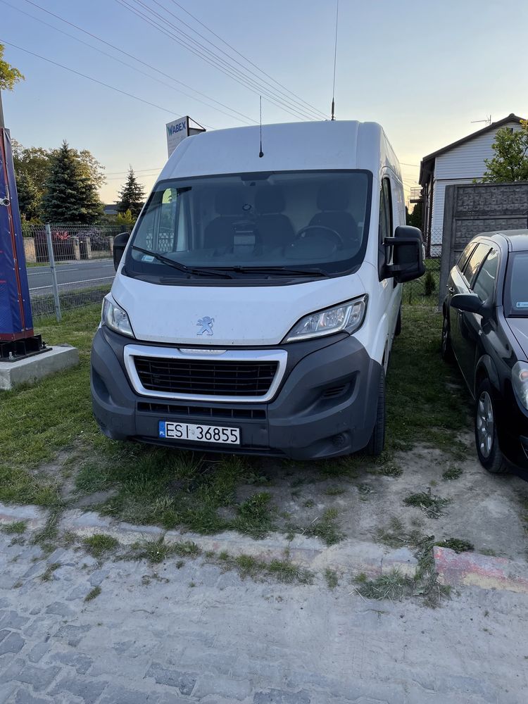 Wypożyczalnia bus, dostawczy busy, 9 osob/ osobowe wynajem samochodów