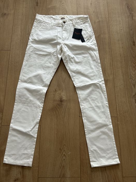 Spodnie białe bawełniane Stallin W32 L29. Nowe z metką