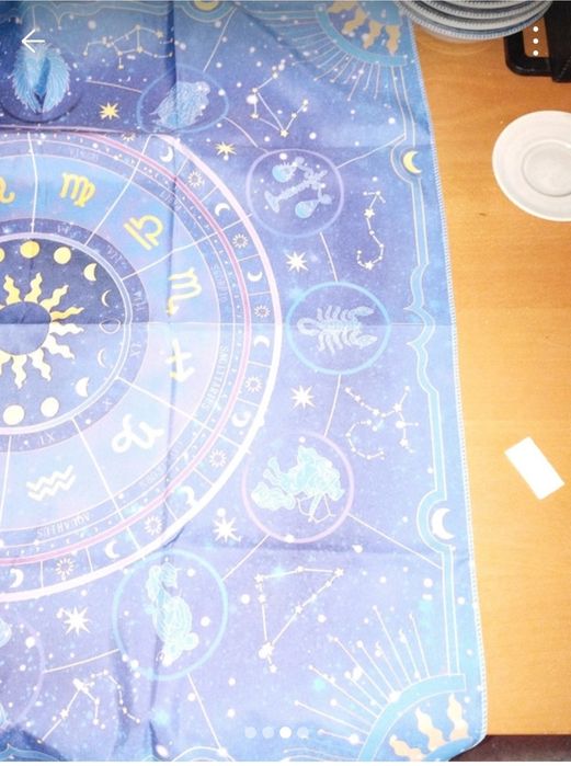 Pano de mesa para jogar tarot