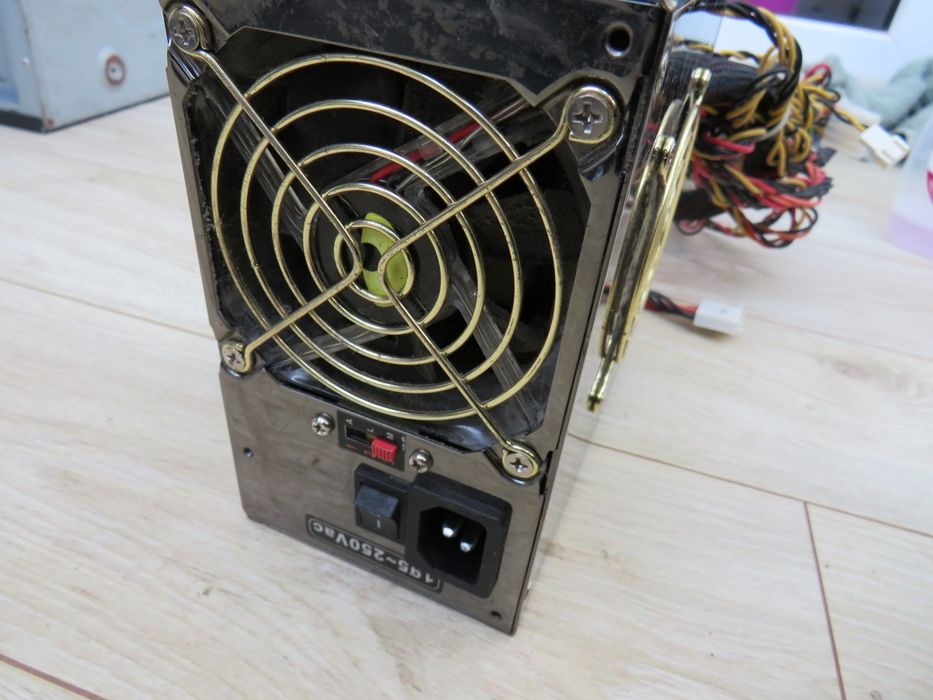 Be Quiet 450 Watt. Блок живлення!