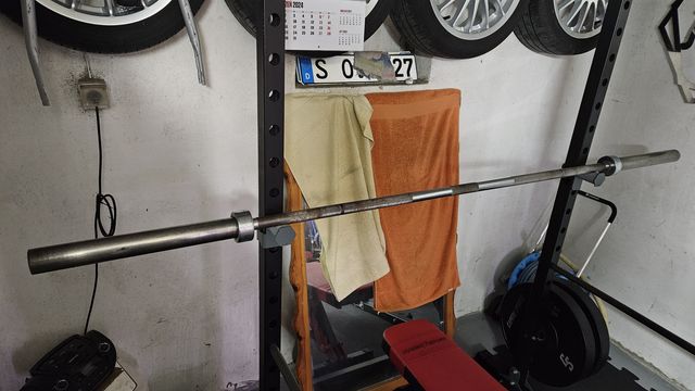 Gryf olimpijski 220cm 20kg