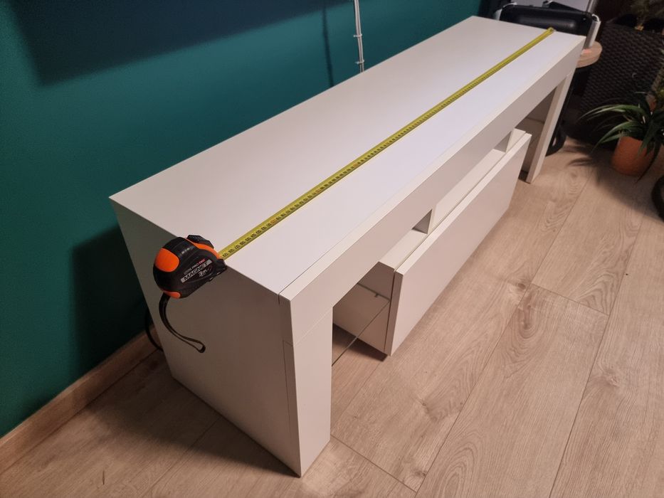 Szafka RTV biała, szklane półki