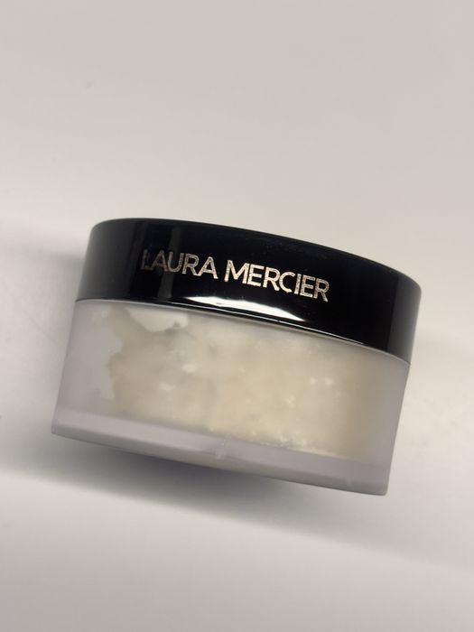 Laura mercier puder transparentny