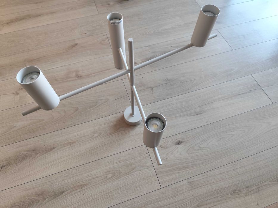 Lampa sufitowa ,kolor piskowy