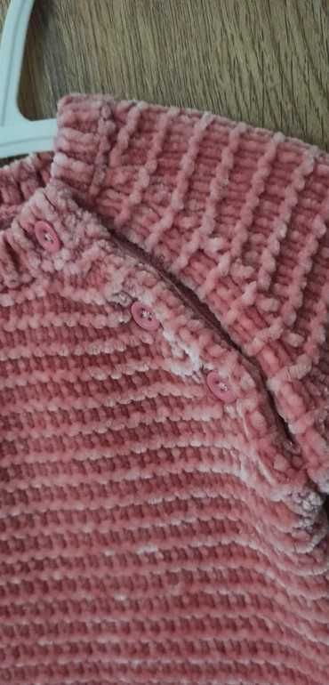 Sweterek ciepły 1m 56 cm