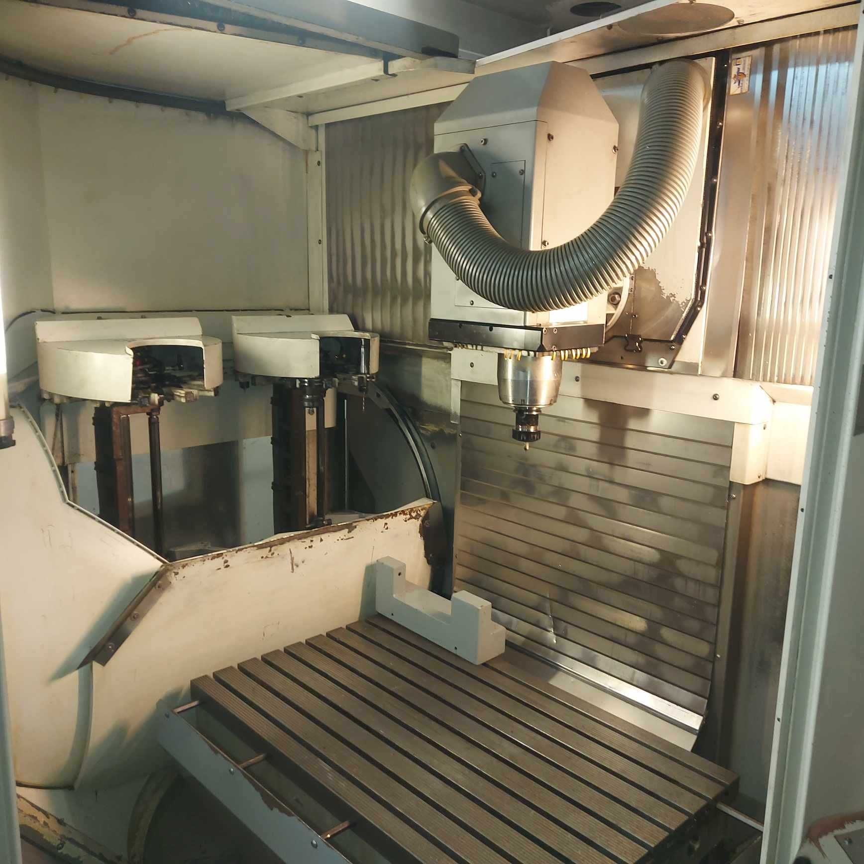 DECKEL MAHO DMU 60T CNC FREZARKA 3 OSIE + skrętna b, skrawanie