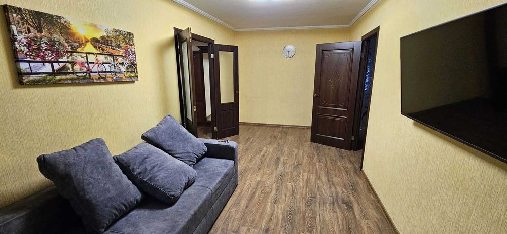 Сдам 2-х комнатную квартиру на ул. Независимости 30