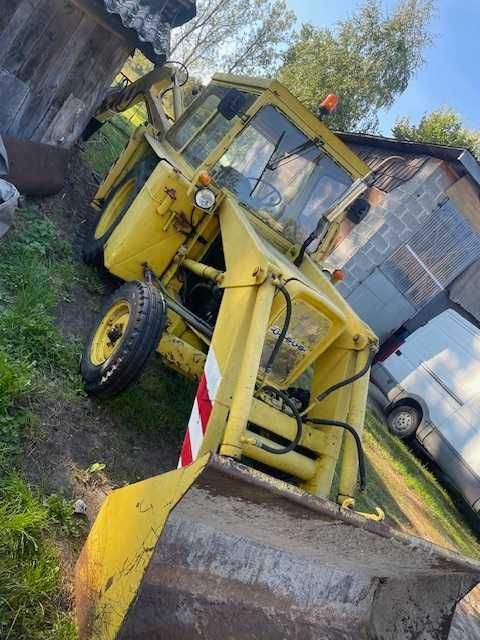 Koparka Ładowarka  Ostrówek
