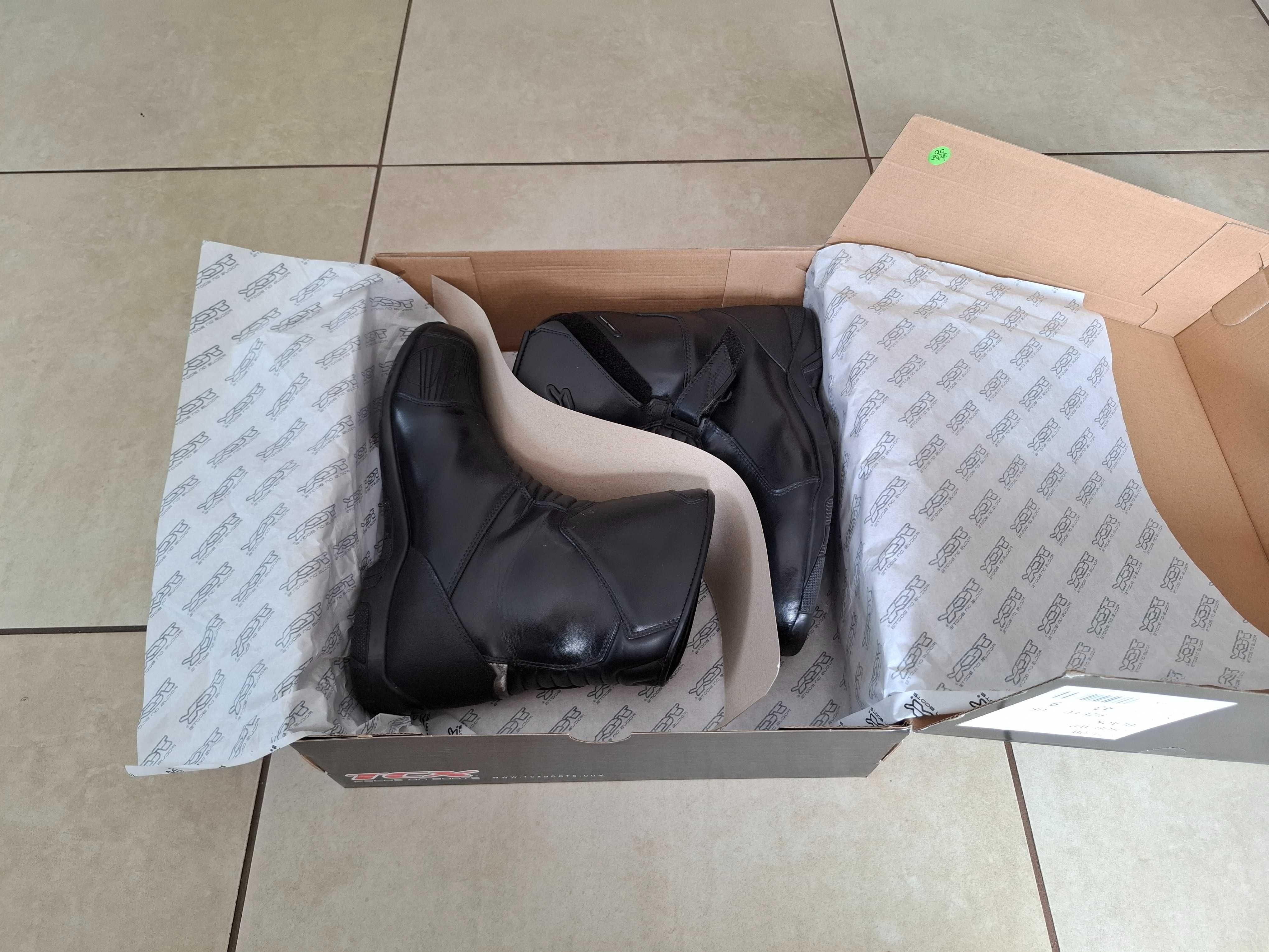 Buty motocyklowe TCX Hub Wp