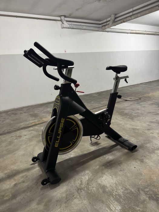Bicicleta profissional spinning ellipse