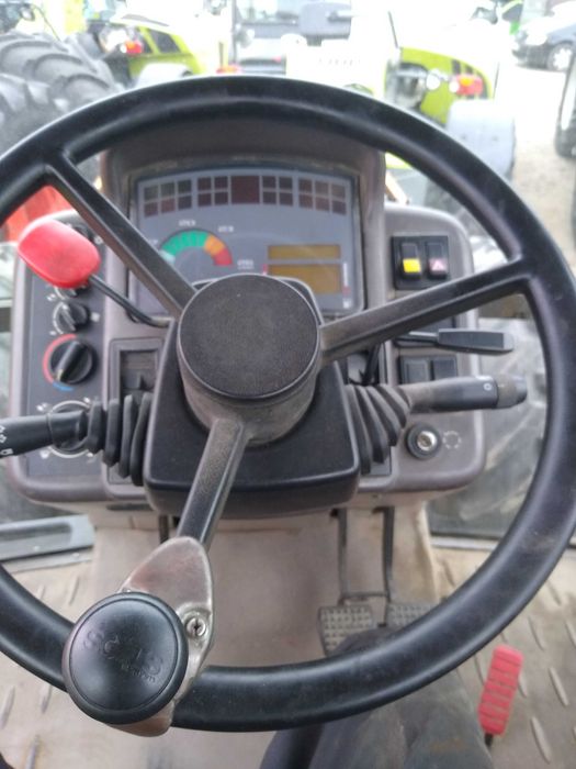 Ciągnik Renault Ares