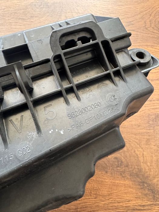 Caixa filtro de ar Peugeot 308 208