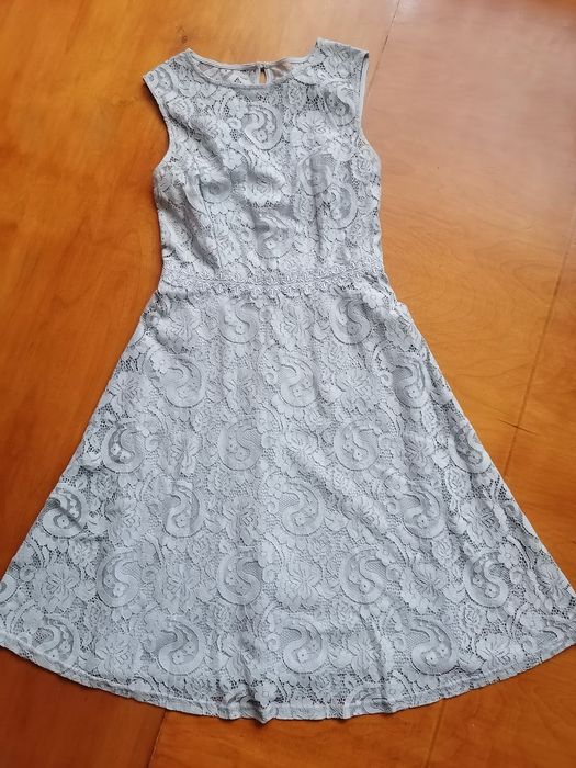 Продам сукню на дівчинку