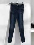 GUESS Curve x Chino roz. 26 damskie dżinsy skinny
