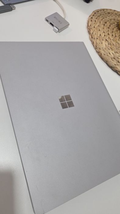 Surface book 2 i7 16gb 512gb 15 pol