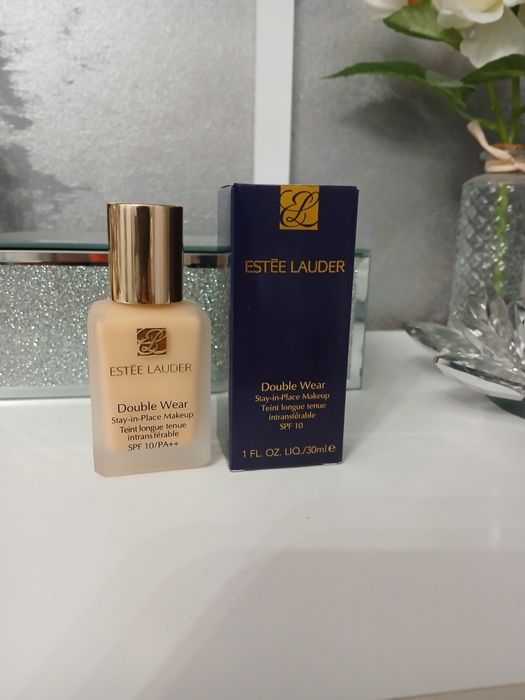Podkład Estee Lauder