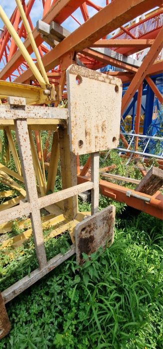 Кран баштовий  Comedil 451