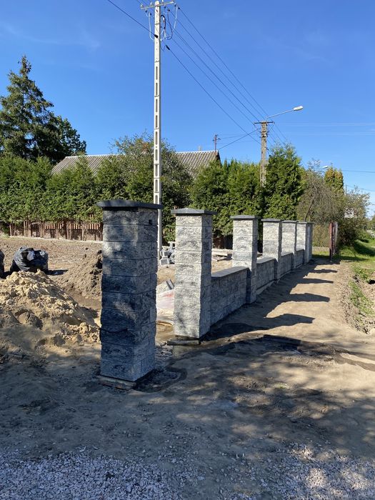 Budowa ogrodzeń z jońca, klinkier