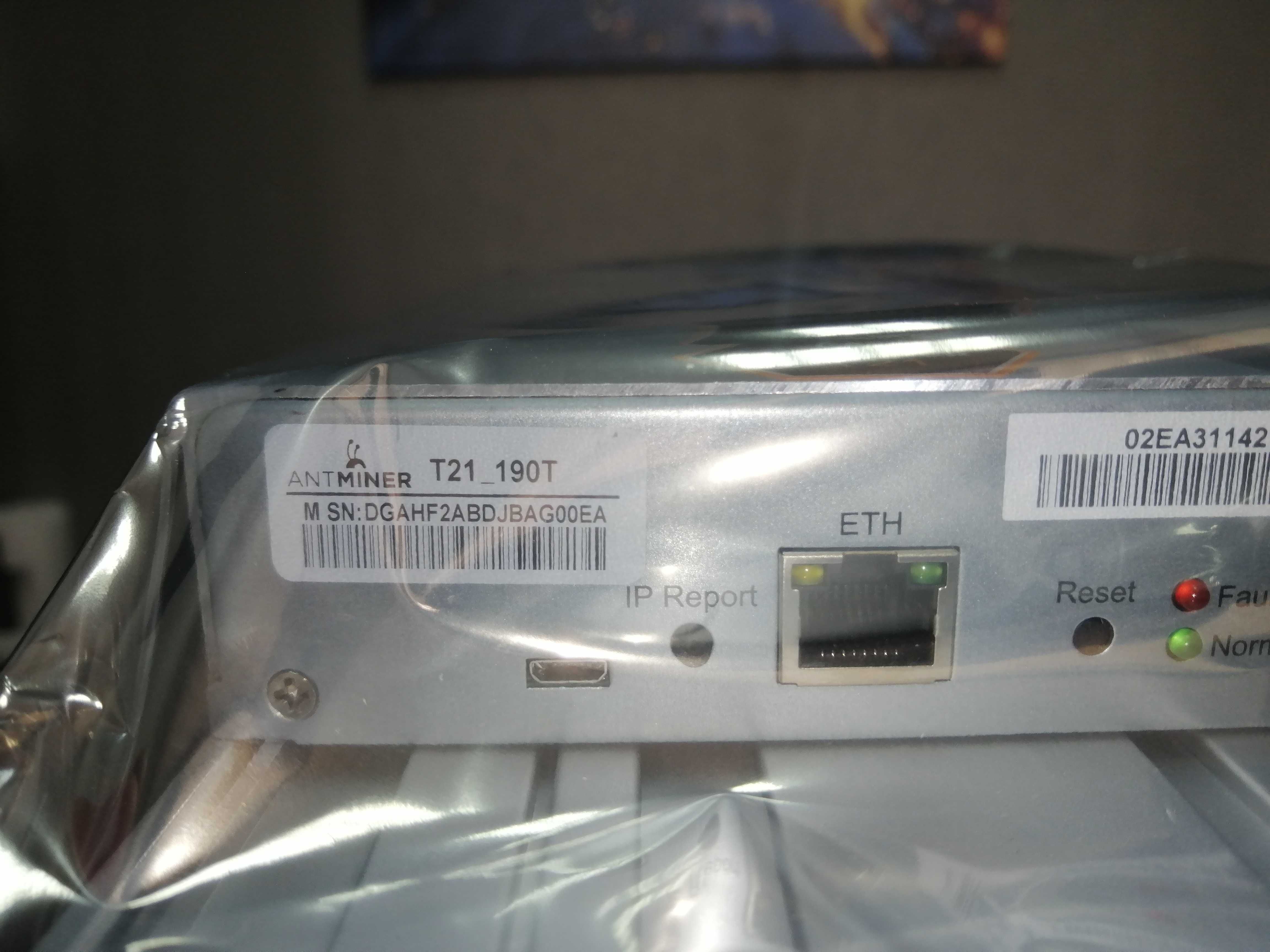 Майнер BITMAIN Antminer T21 180T 2700$ (Найнижча ціна в Україні)
