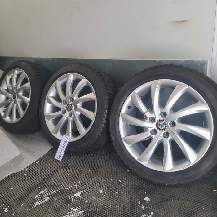 Alufelgi 17" z Oponami Zimowymi Alfa Romeo Giulietta Jak Nowe!!