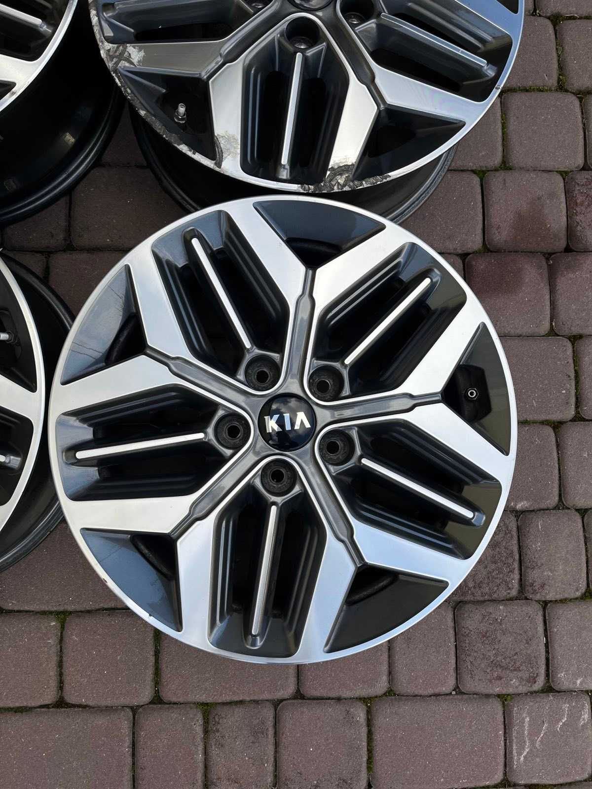 Oryginalne alufelgi Kia 5x114,3 17 CZUJNIKI Optima Xceed Ceed Sportage