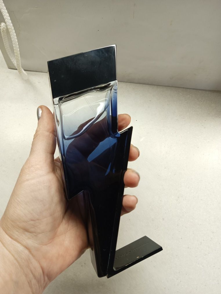 Carolina Herrera bad boi cobalt parfum 100 ml оригинал.