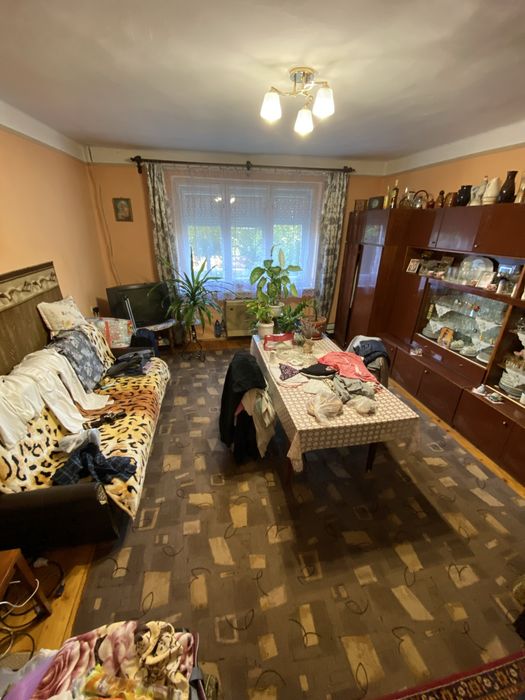 Продам будинок в Берегові