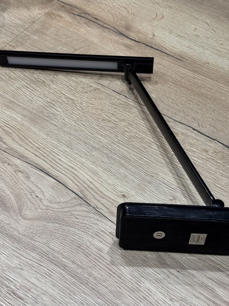 Lampa bezprzewodowa