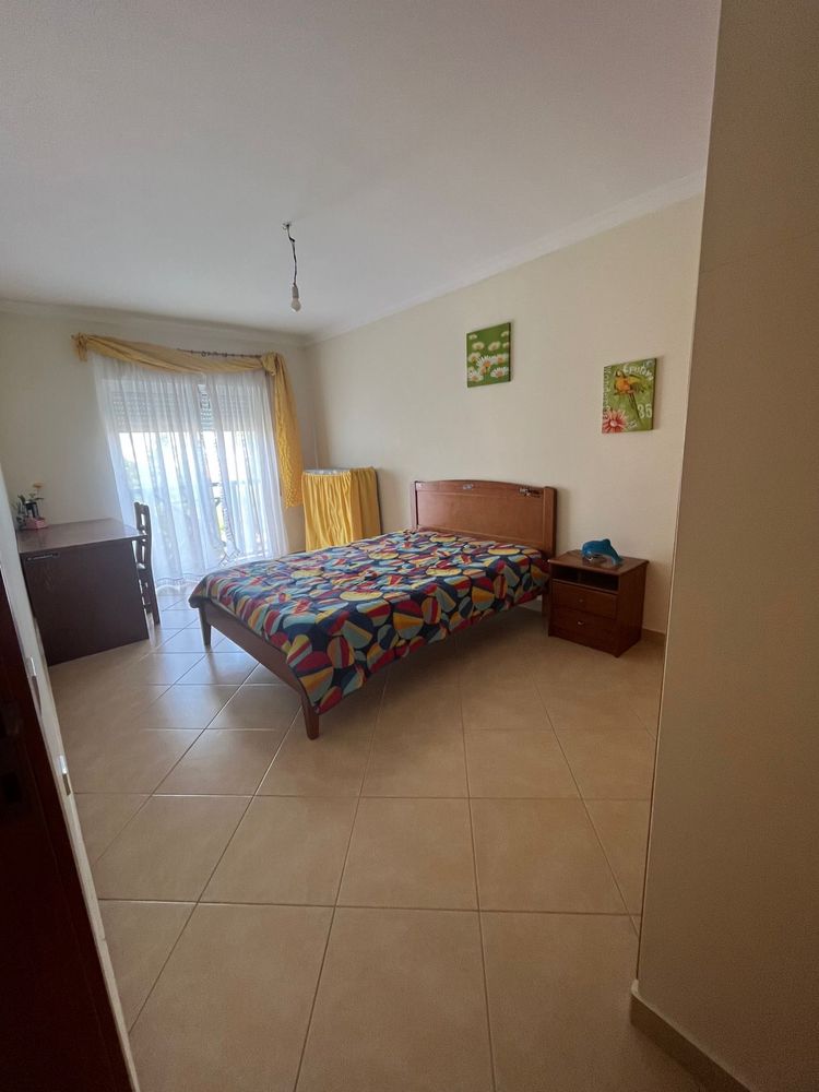 Apartamento T2  Universidade Vale Amoreira Penha
