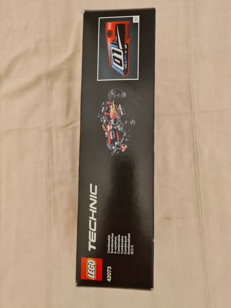 Lego technic wyścigówka