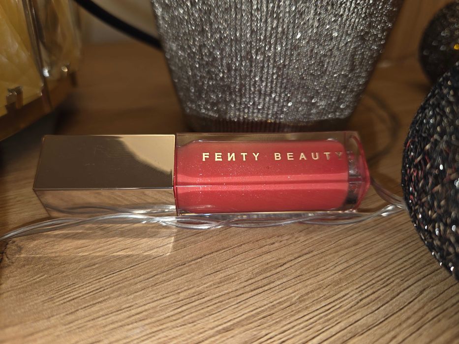 Blyszczyk Fenty Beauty Dragon Mami NOWY!