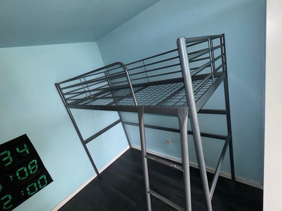 Łóżko piętrowe Svarta +sofa typu Fridhult+ GRATIS organizer