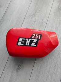 Boczek lewy obudowy filtra powietrza MZ ETZ 251