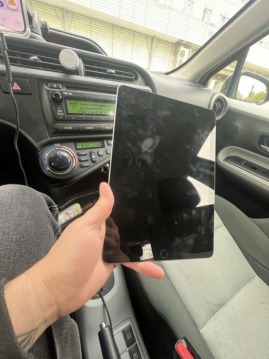 Apple ipad 6/128 с слотом для сим карты