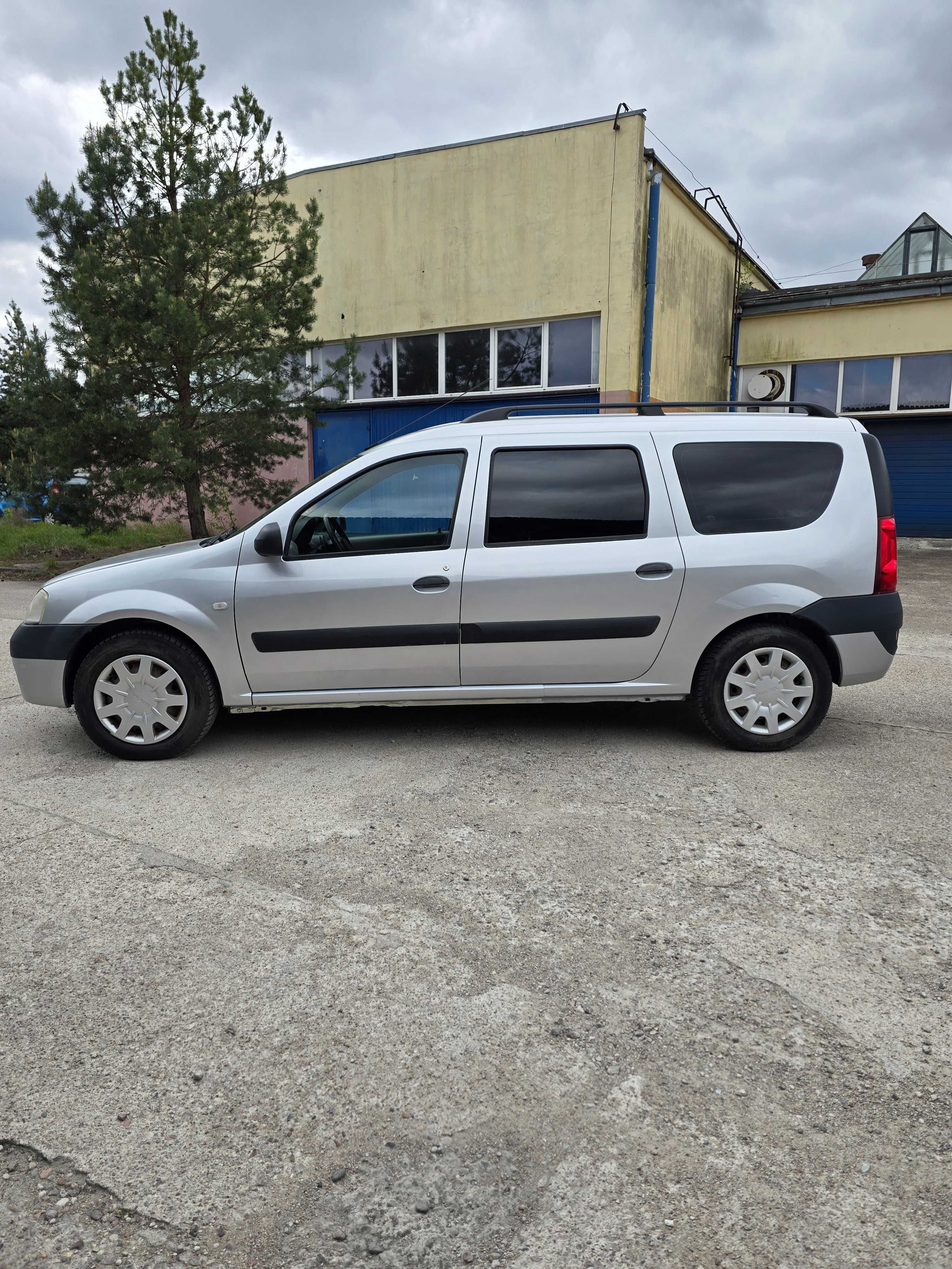 Dacia logan 1.4benzyna  2008r. //b.dobry stan