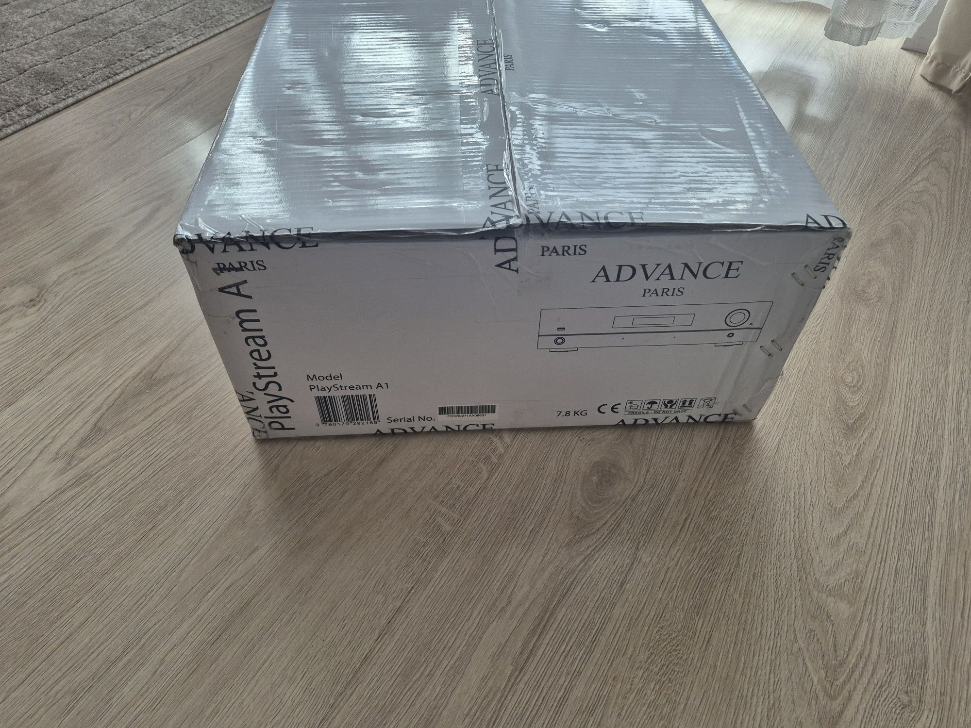 Amplituner Advance Paris Playstream A1