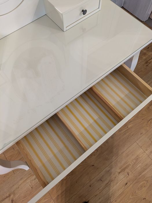 Toaletka Ikea Hemnes