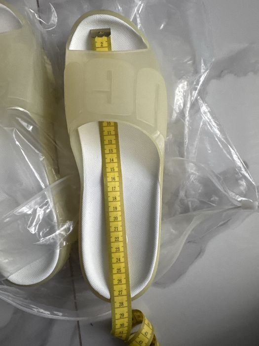 Продам шлепкі UGG сіліконові 41