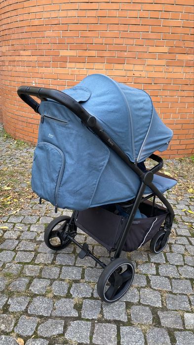 Прогулянковий візок Carrello Bravo(прогулочная коляска camino joy yoya