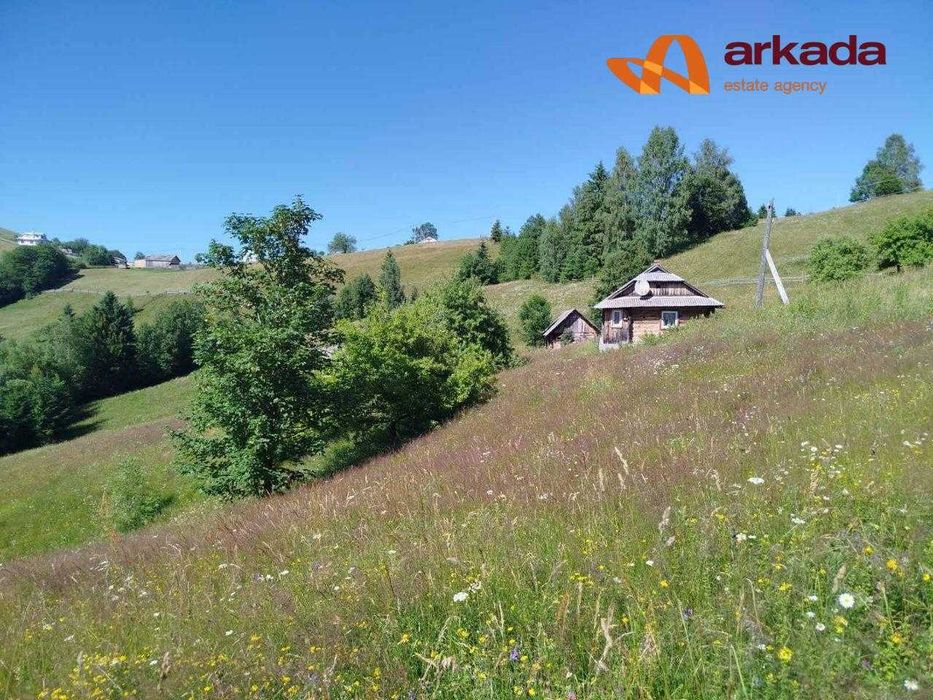 Продаю мальовничу ділянку з будиночком в горах