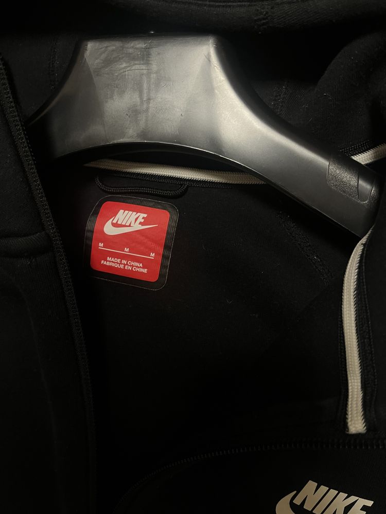 Nike tech fleece