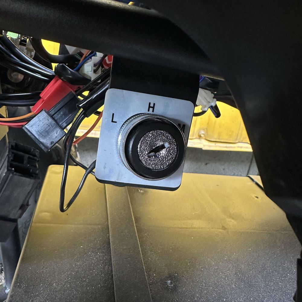 Новий дитячий електричний квадроцикл Exdrive FFA 1000W 48V12Ah електро