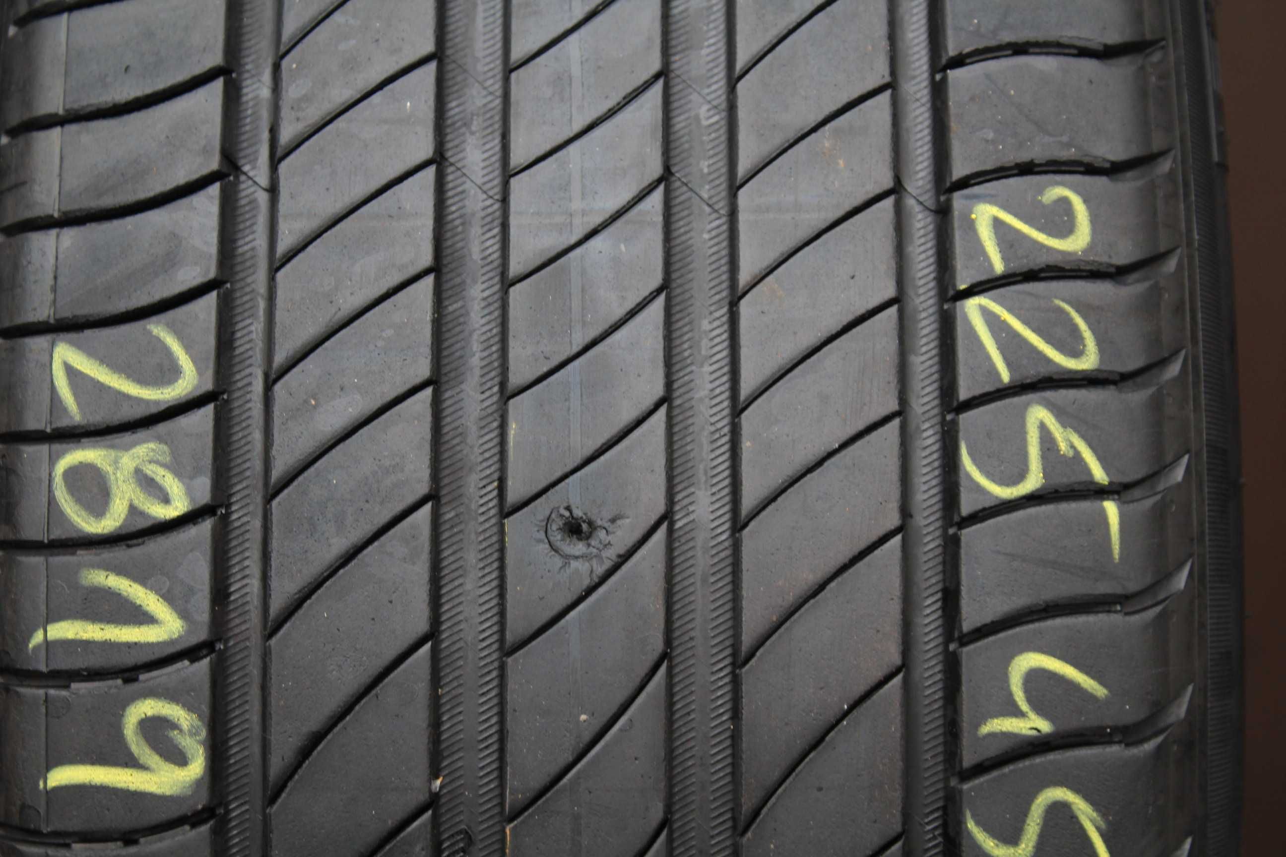 225 45 r17 MICHELIN Primacy 4