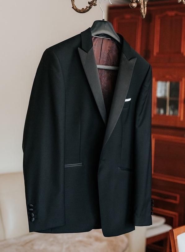 Czarny garnitur ślubny Wilvorst 183 cm wzrost