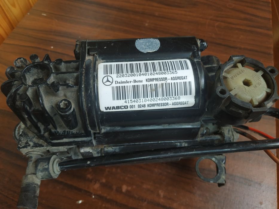 Компрессор пневмоподвески Wabco 001 0248. Mercedes