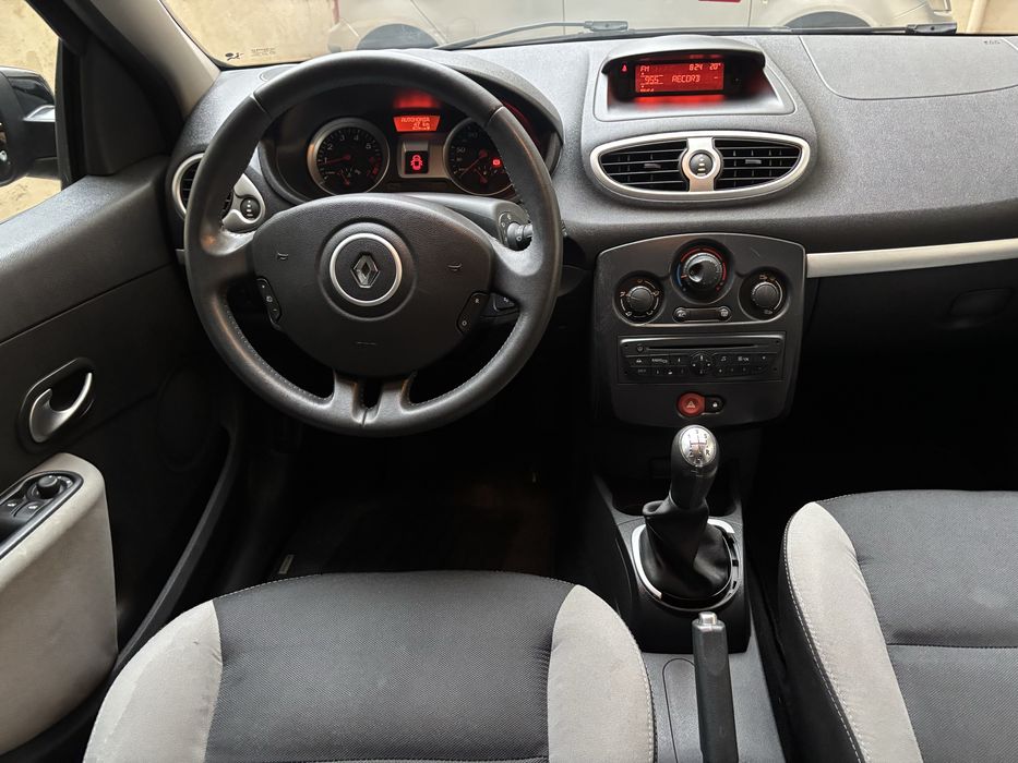 Renault Clio III Break Dynamic 120Milkm Gasolina