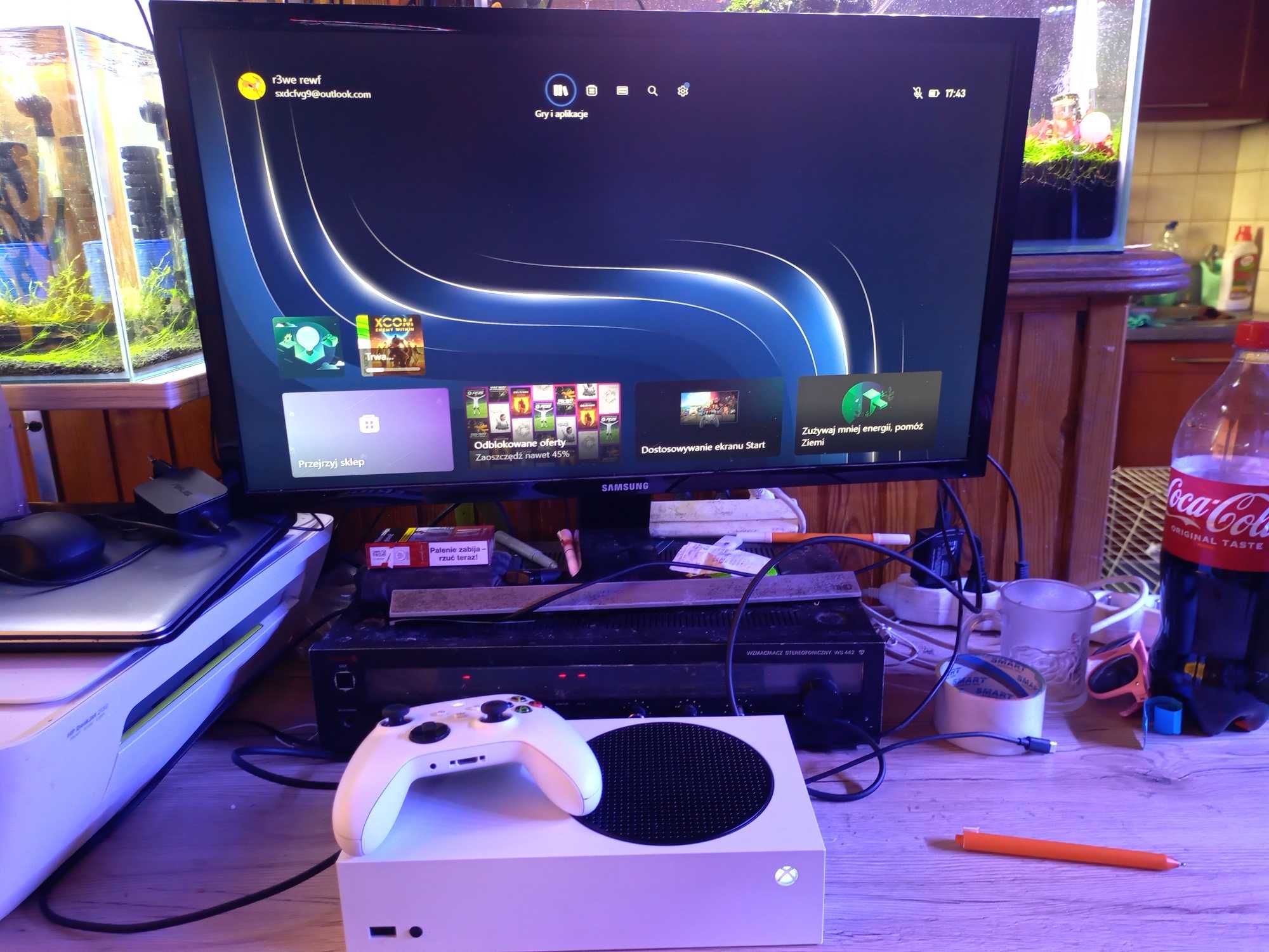Xbox series S + pad+ gra
